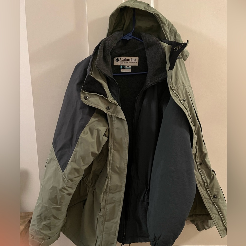 Columbia Ski Jacket - shell with heavy fleece liner